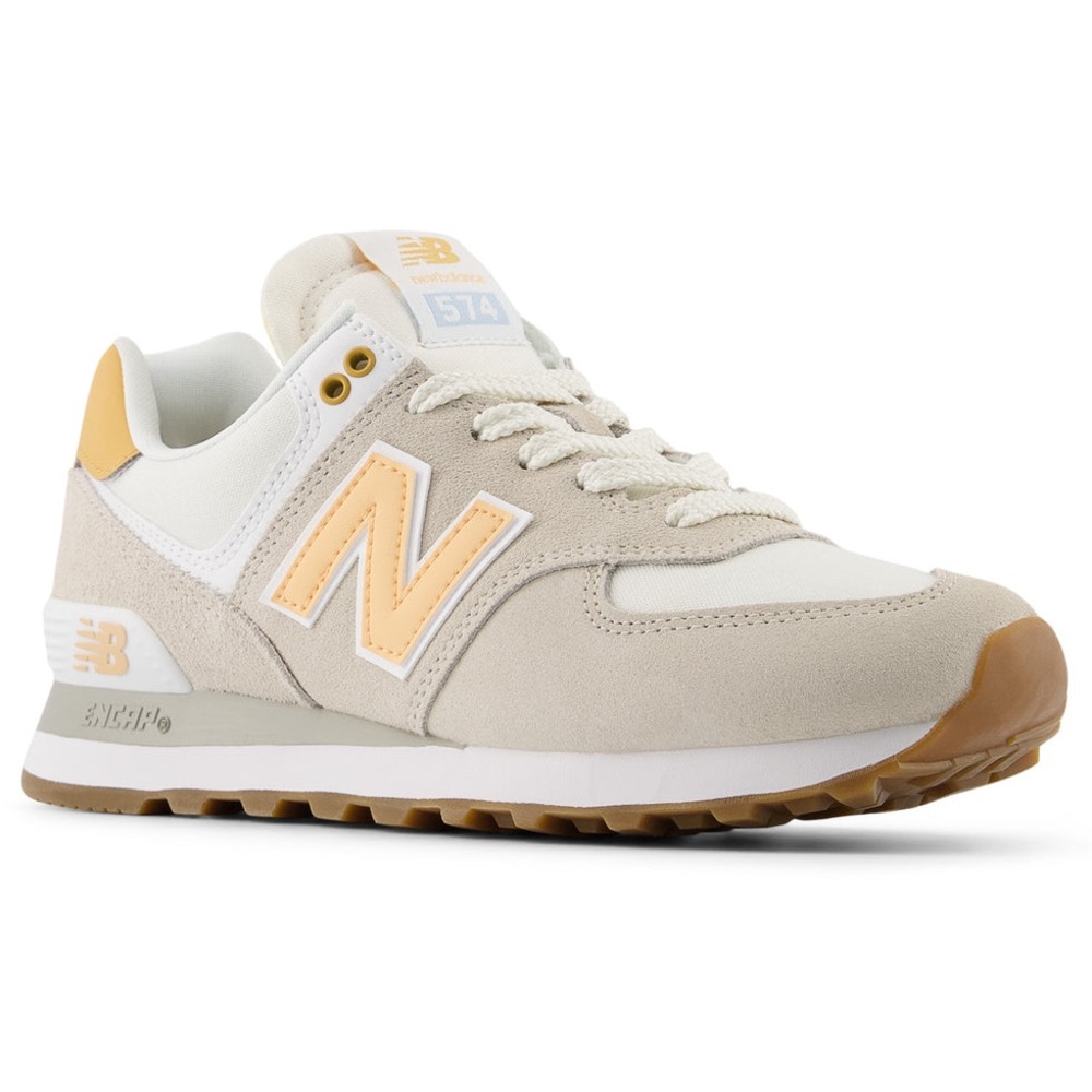 New Balance Women’s 574 Core (WL574COR) Size 9 NWT
